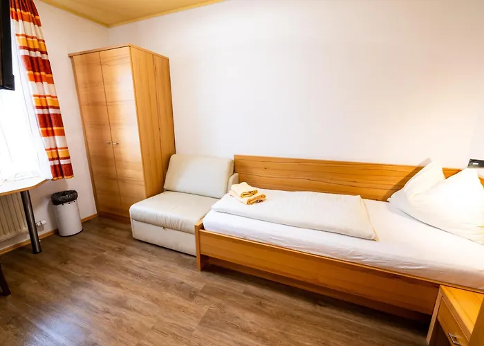 艾吉迪维特穆劳宾馆 3* 穆劳