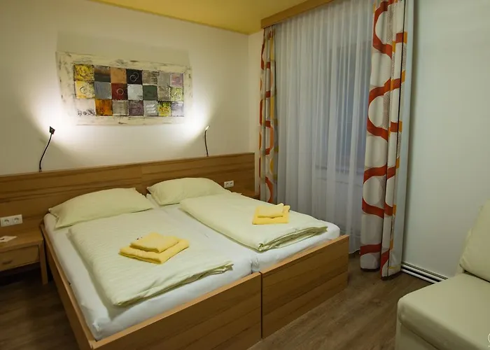 艾吉迪维特穆劳宾馆 宾馆