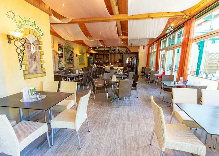 艾吉迪维特穆劳宾馆